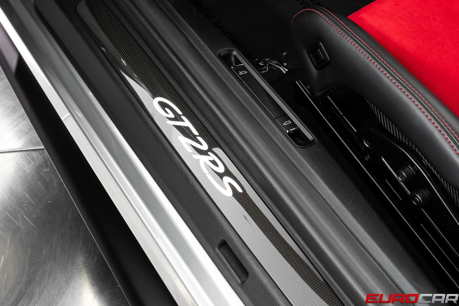 Used 2019 Porsche 911 GT2 RS RWD image 56