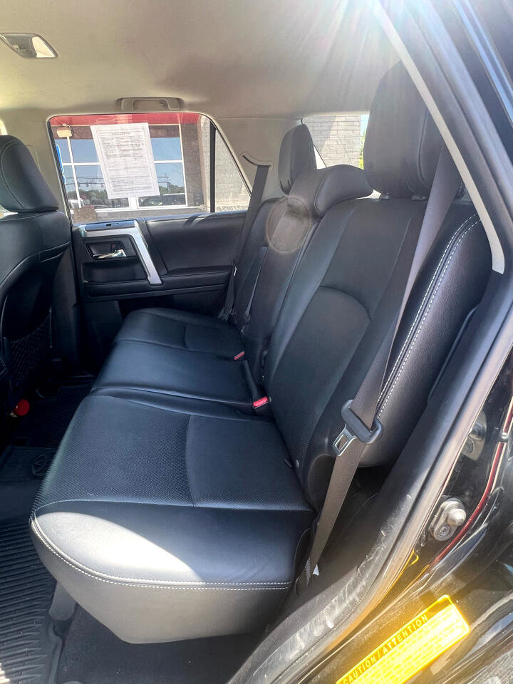 Used 2018 Toyota 4Runner SR5 image 9