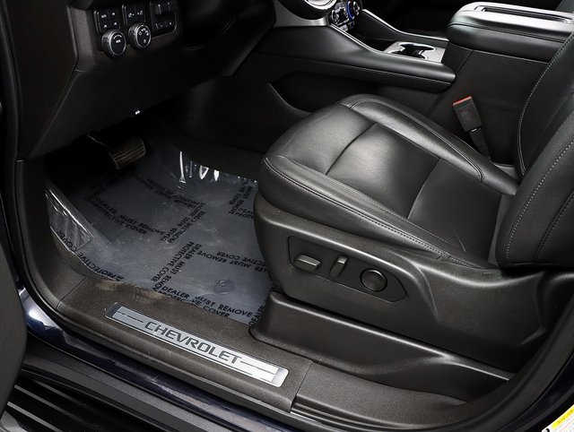 Used 2021 Chevrolet Tahoe LT w/ LT Signature Package image 25