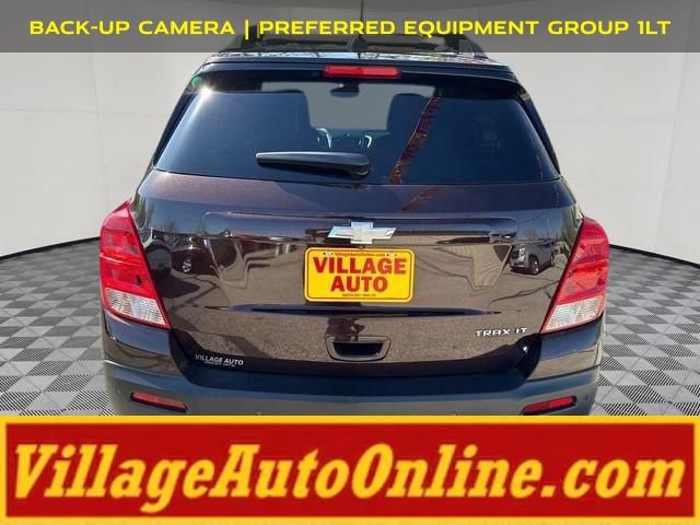 Used 2016 Chevrolet Trax LT w/ LT Convenience Package FWD image 3