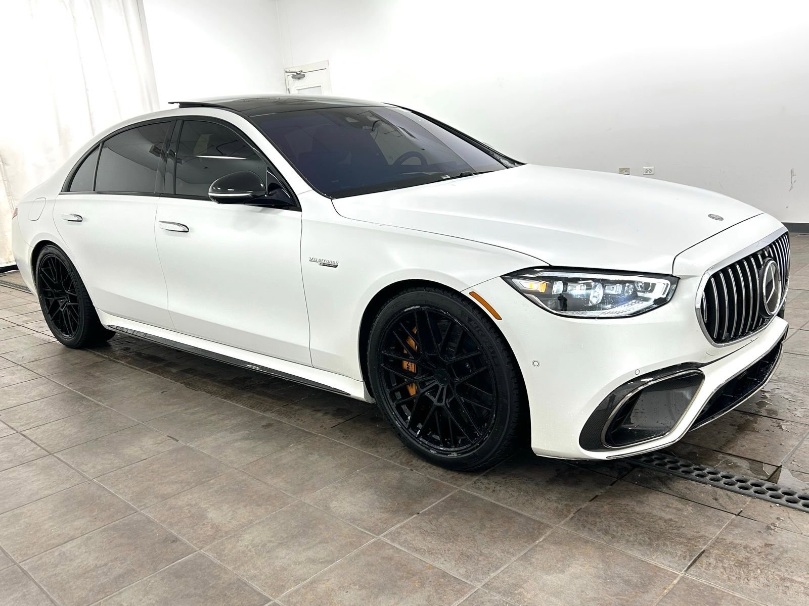 Used 2024 Mercedes-Benz S 63 AMG S image 8