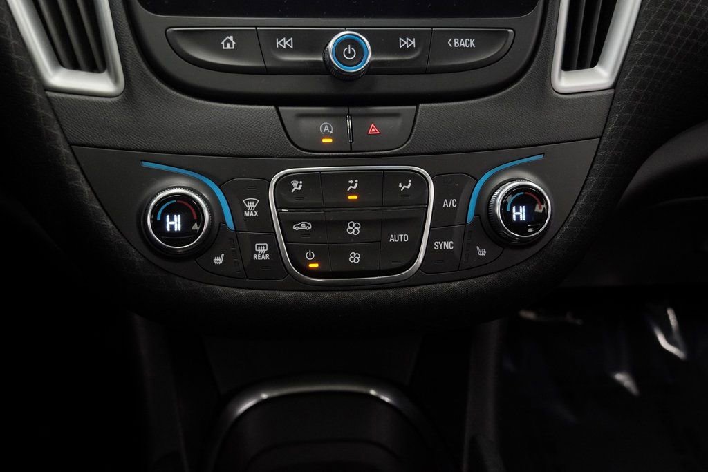 Used 2024 Chevrolet Malibu LT image 36