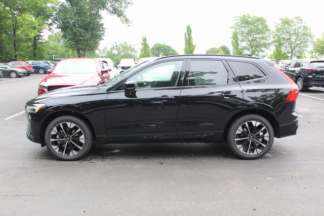 New 2026 Volvo XC60 B5 Plus w/ Protection Package Premier image 6