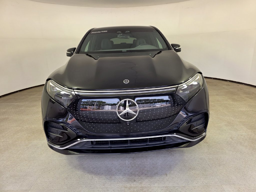 Certified 2023 Mercedes-Benz EQS 580 4MATIC SUV image 2