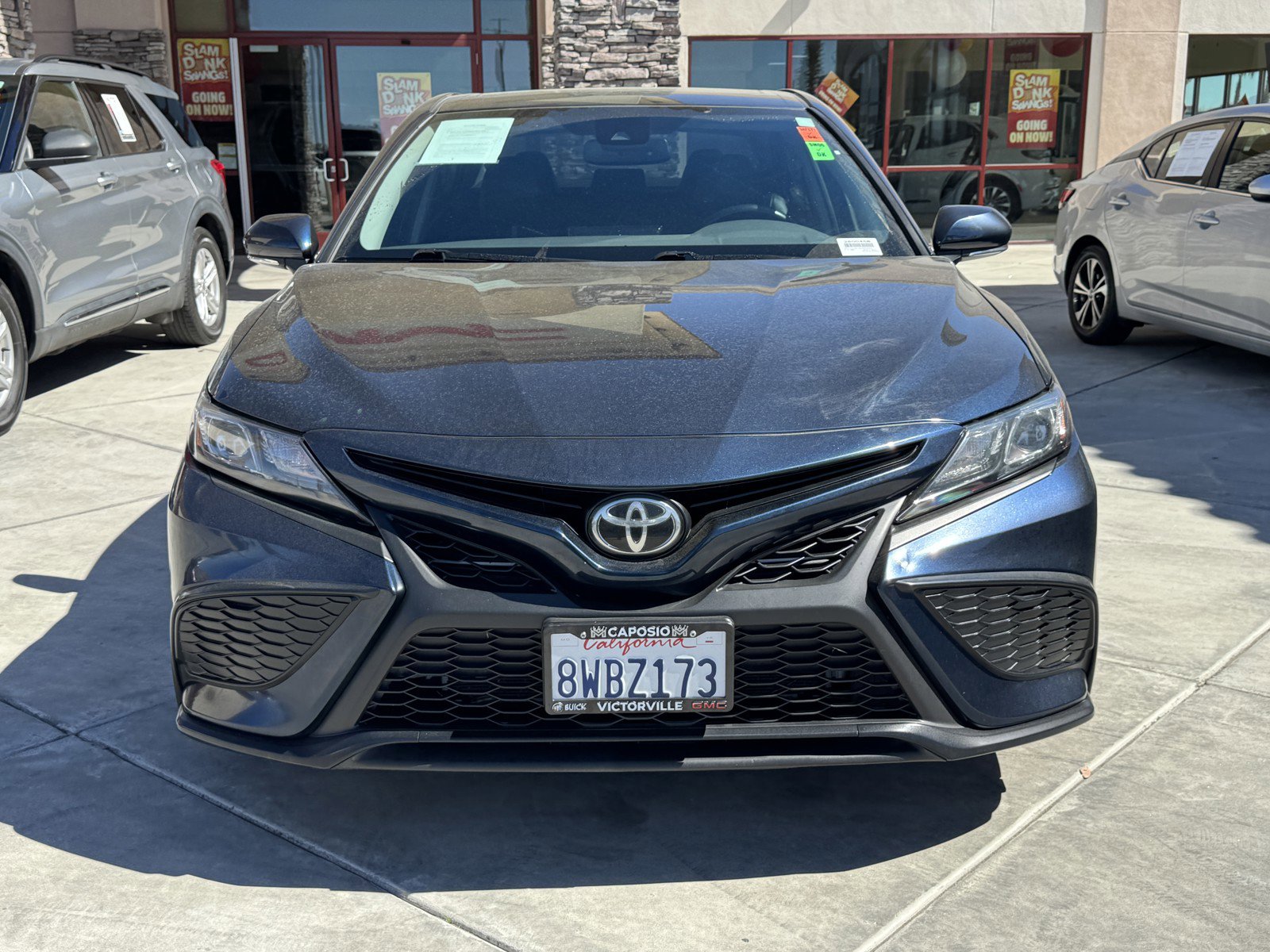 Used 2021 Toyota Camry SE w/ Convenience Package image 2