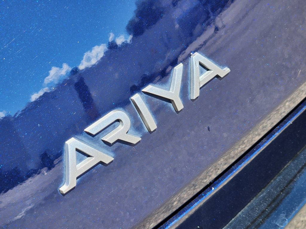 Used 2024 Nissan Ariya AWD image 8