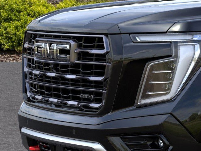 New 2026 GMC Yukon AT4 Ultimate w/ LPO, Floor Liner Package image 13