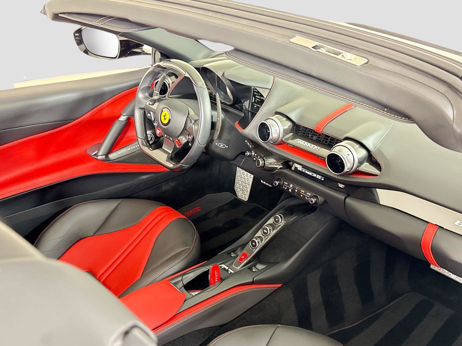 Used 2021 Ferrari 812 GTS RWD image 33