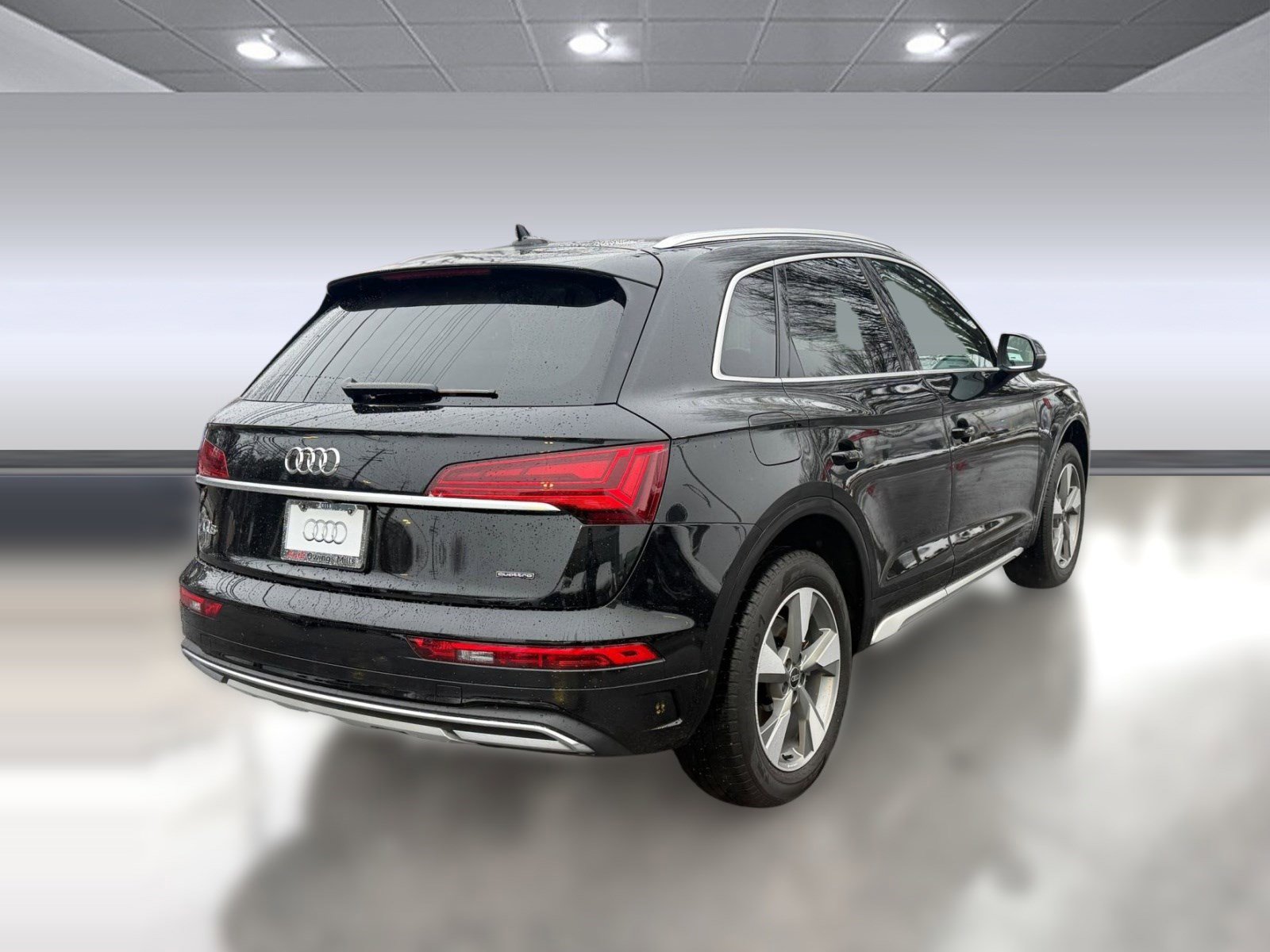 Used 2023 Audi Q5 2.0T Premium w/ Convenience Package image 9