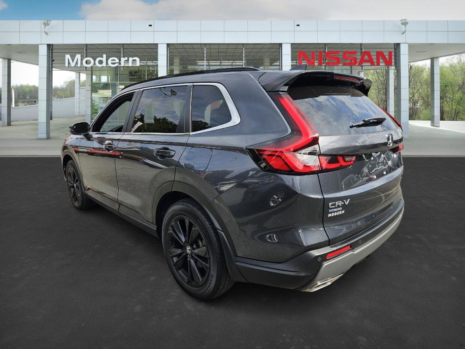 Used 2024 Honda CR-V Sport Touring image 5