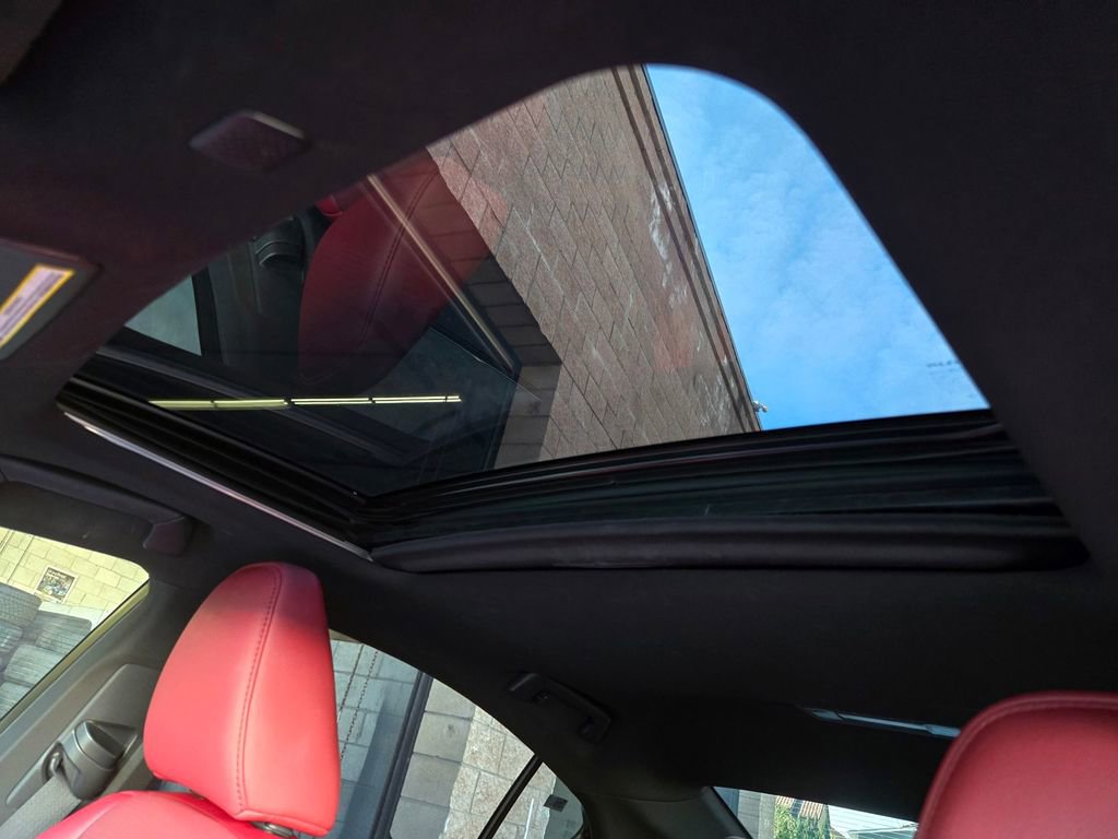 Used 2022 Lexus IS 300 300 w/ Premium Package image 17