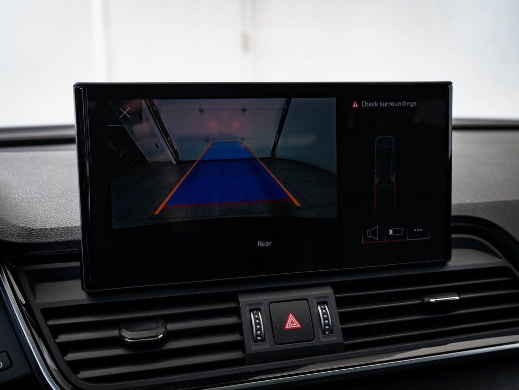 Used 2023 Audi Q5 2.0T Premium w/ Convenience Package image 34