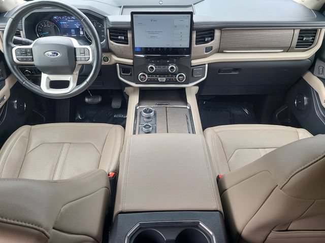 Used 2024 Ford Expedition Max Limited AWD/4WD image 12