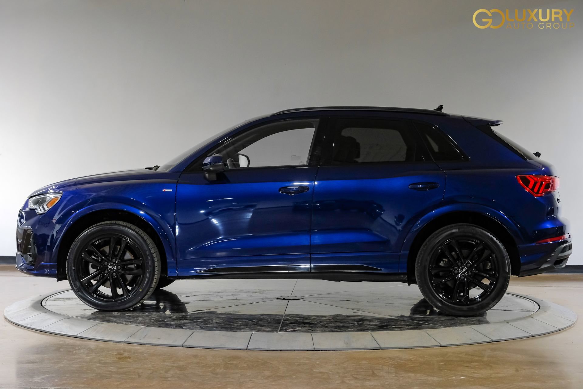 Used 2023 Audi Q3 2.0T Premium Plus w/ Premium Plus Package image 13