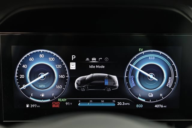 Certified 2025 Hyundai Elantra SEL FWD image 32
