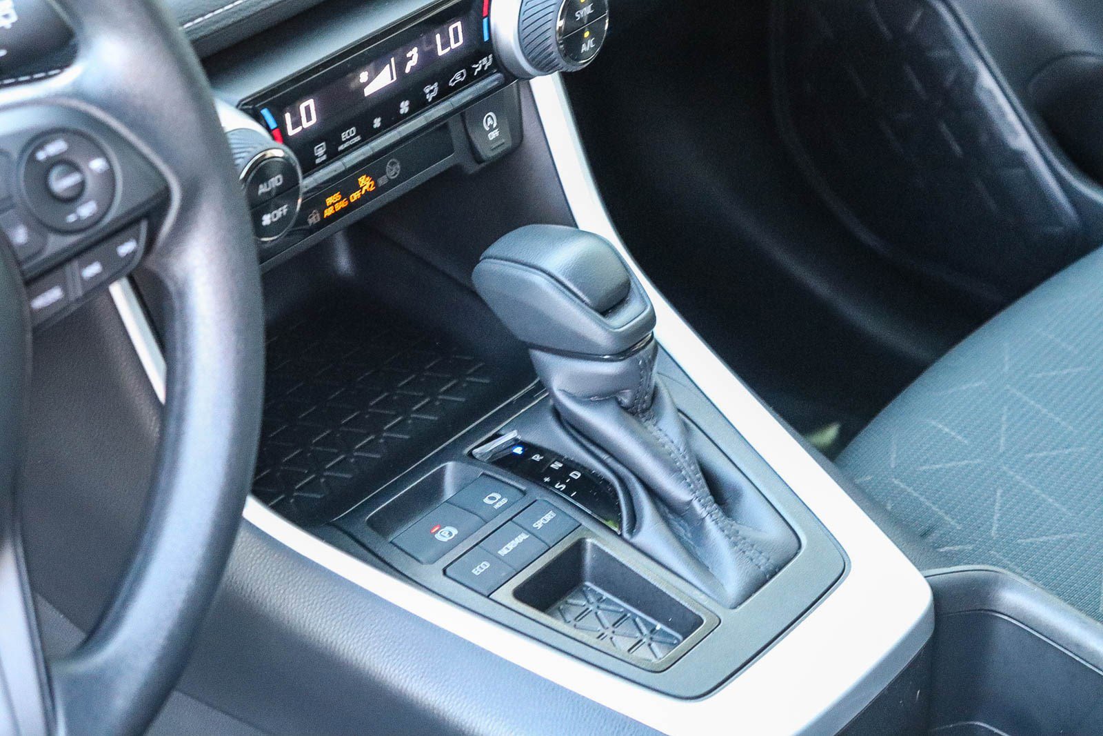 Certified 2025 Toyota RAV4 XLE image 21