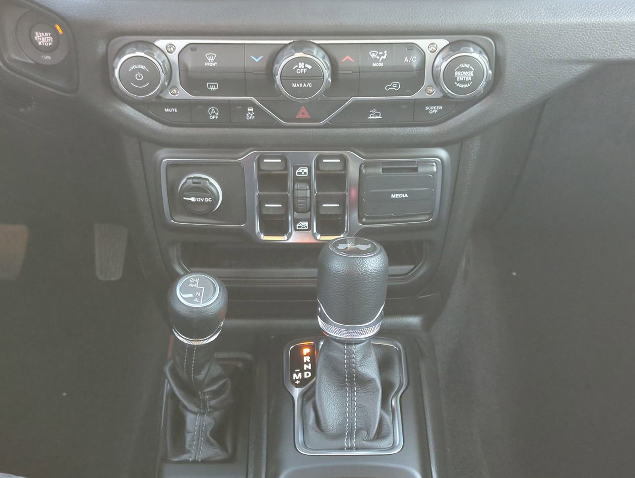 New 2026 Jeep Wrangler Unlimited Sport AWD/4WD image 17