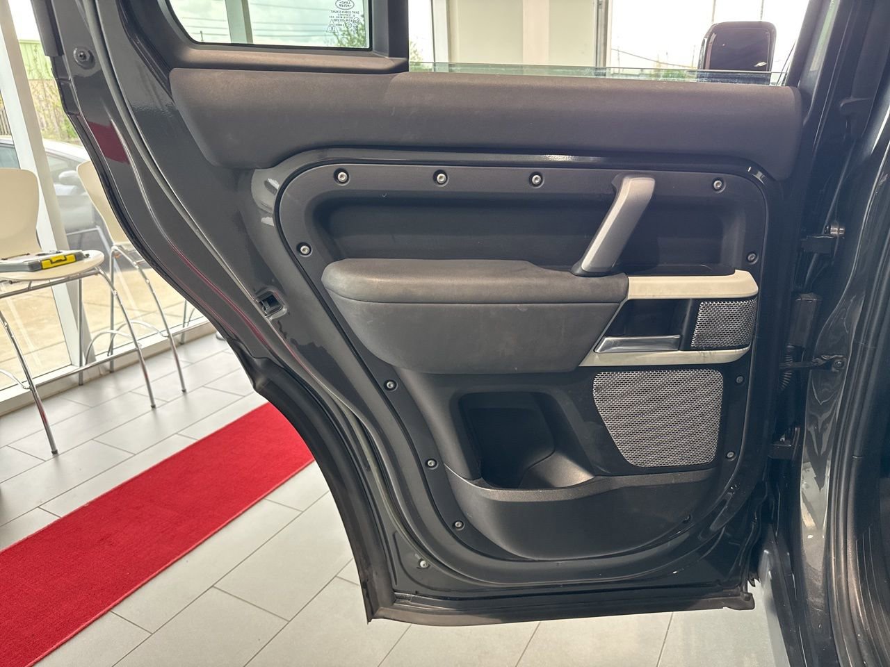 Used 2023 Land Rover Defender 130 X-Dynamic SE AWD/4WD image 45