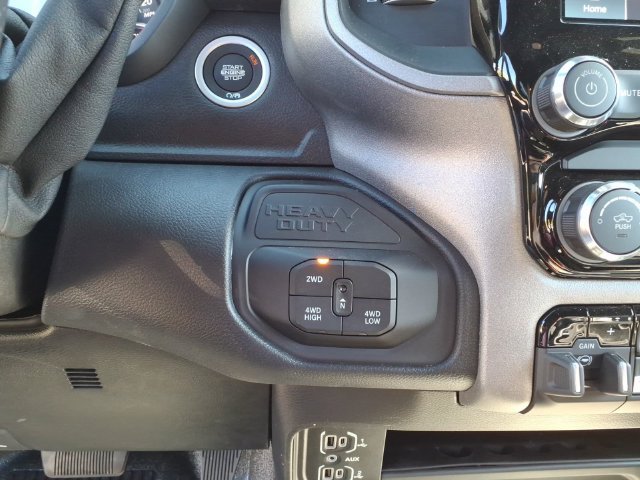 New 2026 RAM 5500 Tradesman w/ Chrome Appearance Group AWD/4WD image 21