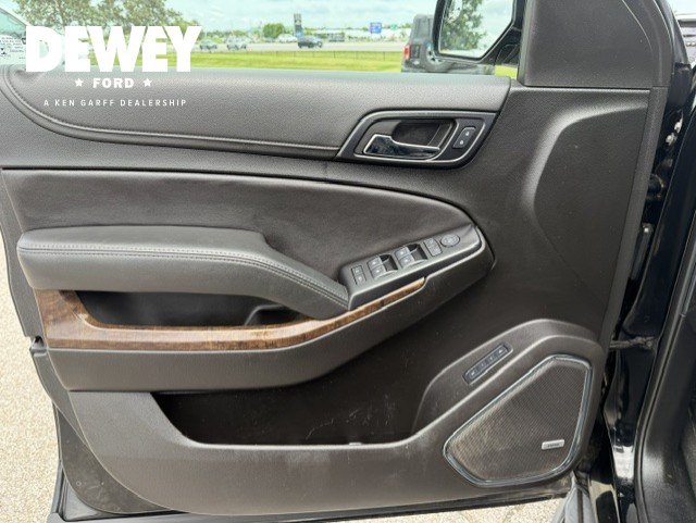Used 2020 Chevrolet Suburban LT AWD/4WD image 10
