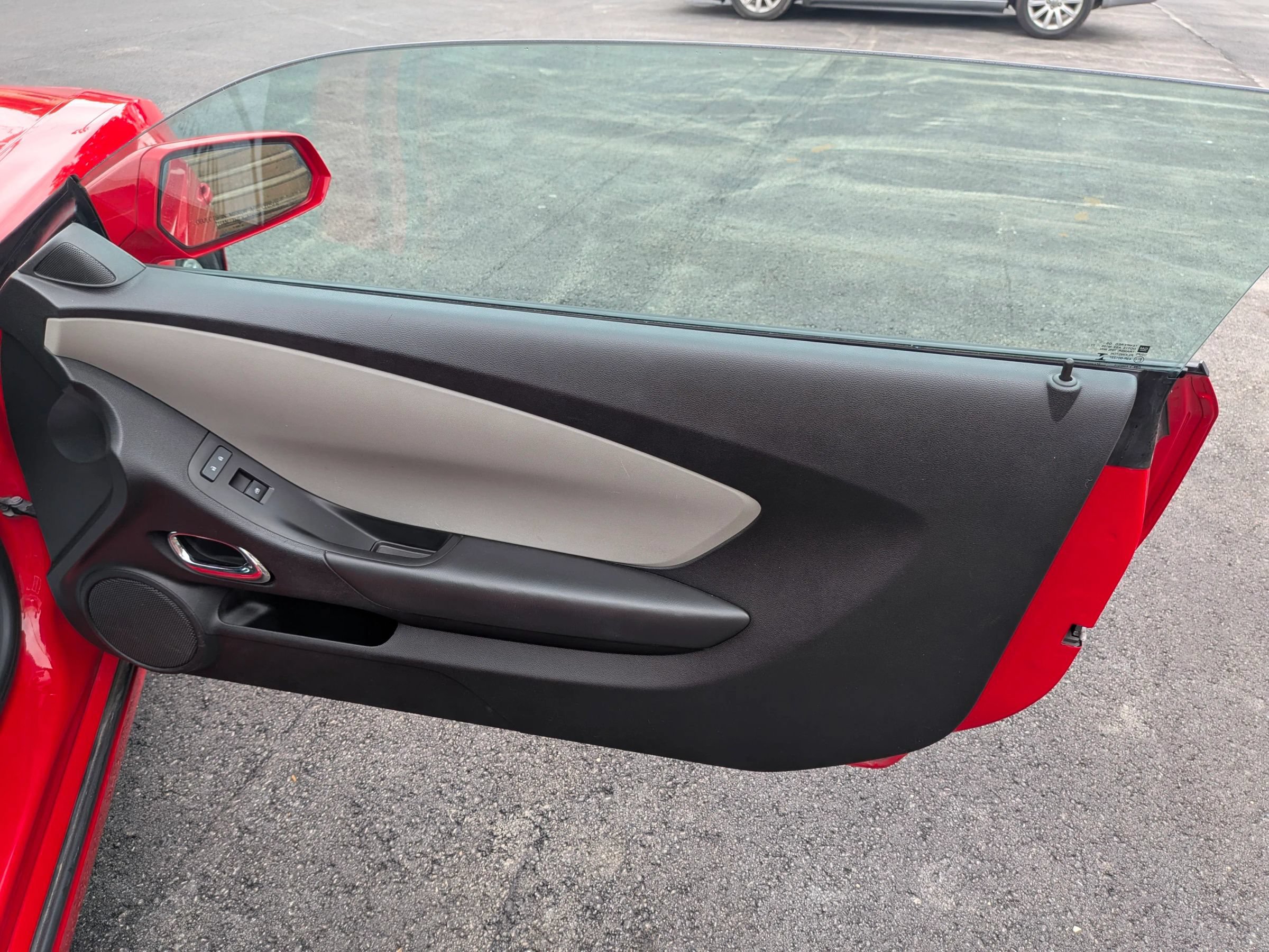 Used 2015 Chevrolet Camaro LS RWD image 21