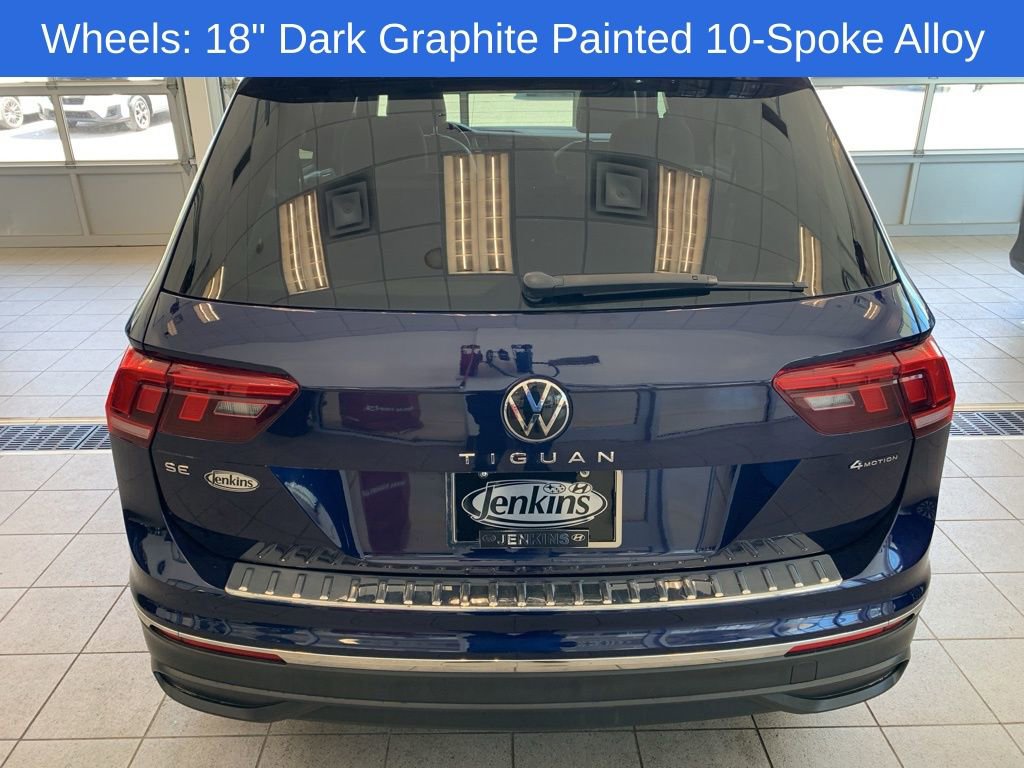 Used 2023 Volkswagen Tiguan SE w/ Panoramic Sunroof Package AWD/4WD image 15