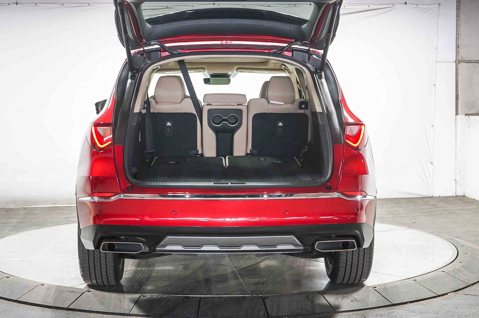 Used 2025 Acura MDX FWD w/ Technology Package image 30