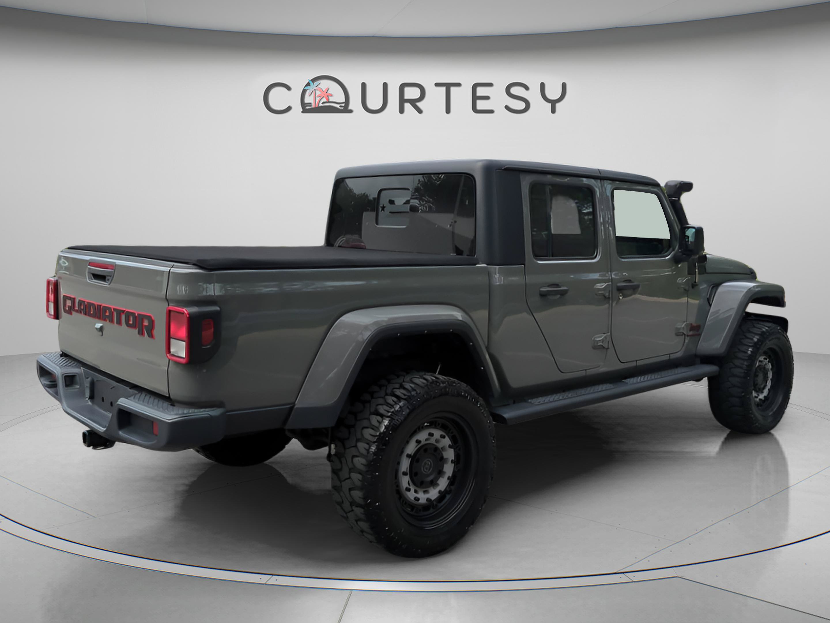 Used 2021 Jeep Gladiator Sport AWD/4WD image 7