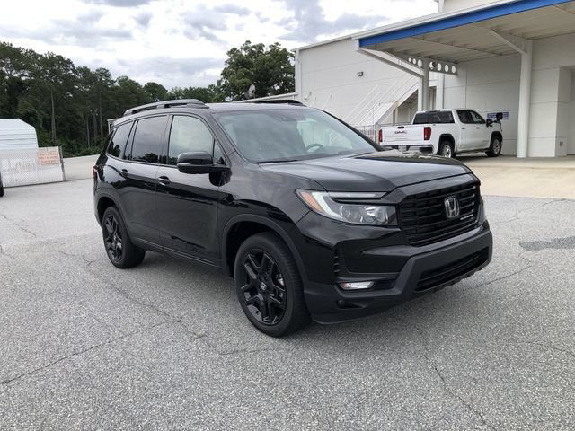 Certified 2025 Honda Passport Black Edition image 2