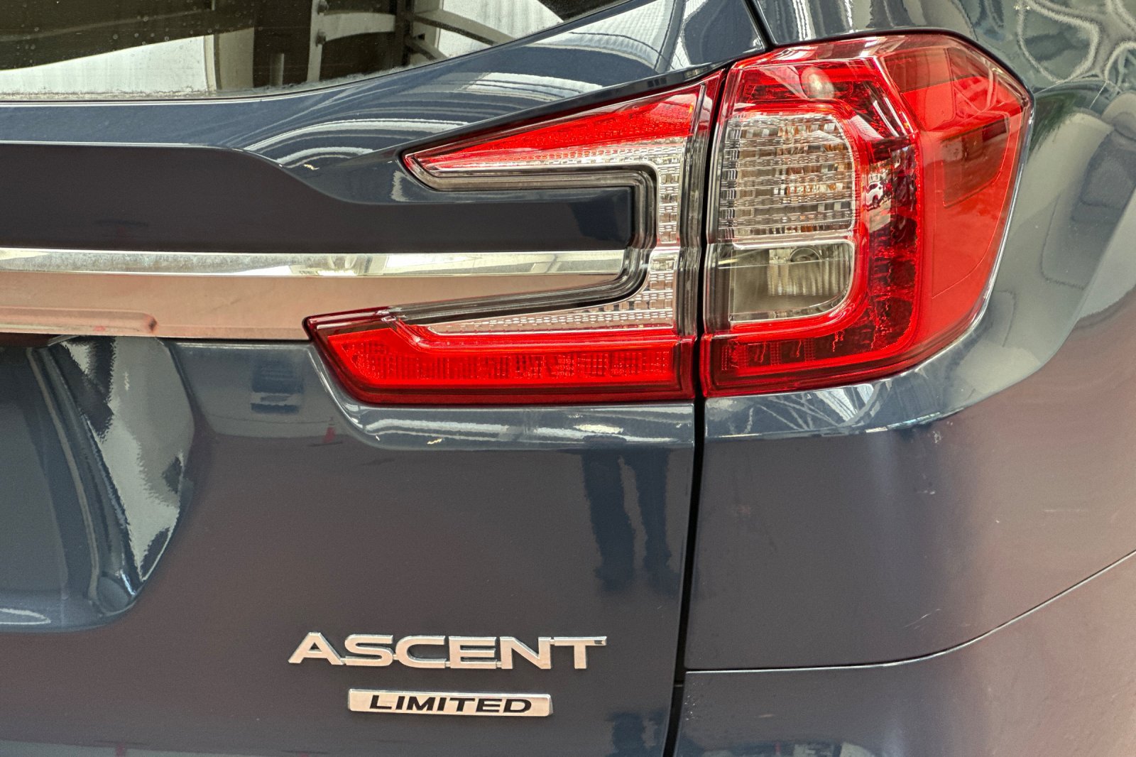 Used 2023 Subaru Ascent Limited w/ Popular Package #2A AWD/4WD image 37