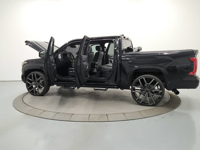 Used 2023 Toyota Tundra Platinum AWD/4WD image 13