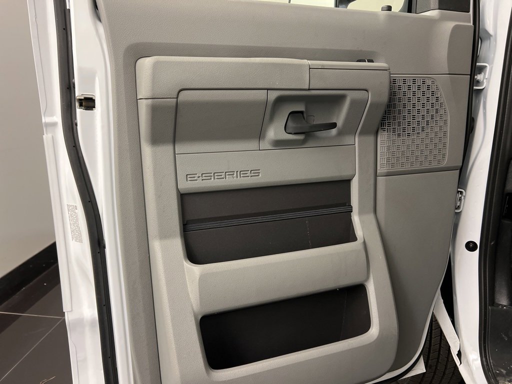 New 2026 Ford E-350 and Econoline 350 Super Duty w/ Power Equipment Group image 20