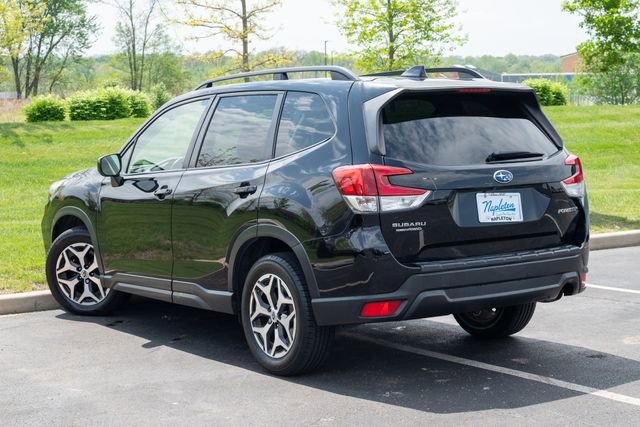 Used 2020 Subaru Forester Premium AWD/4WD image 29