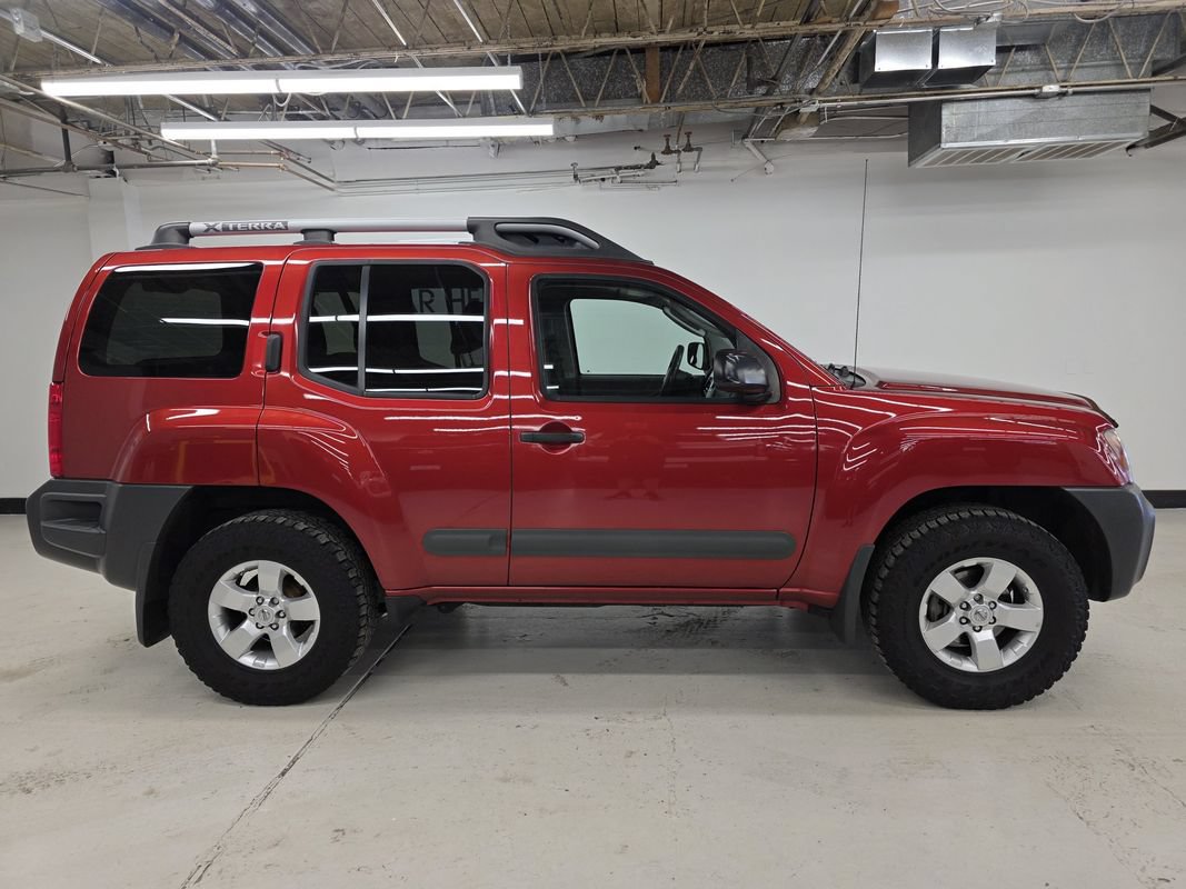 Used 2012 Nissan Xterra S AWD/4WD image 6