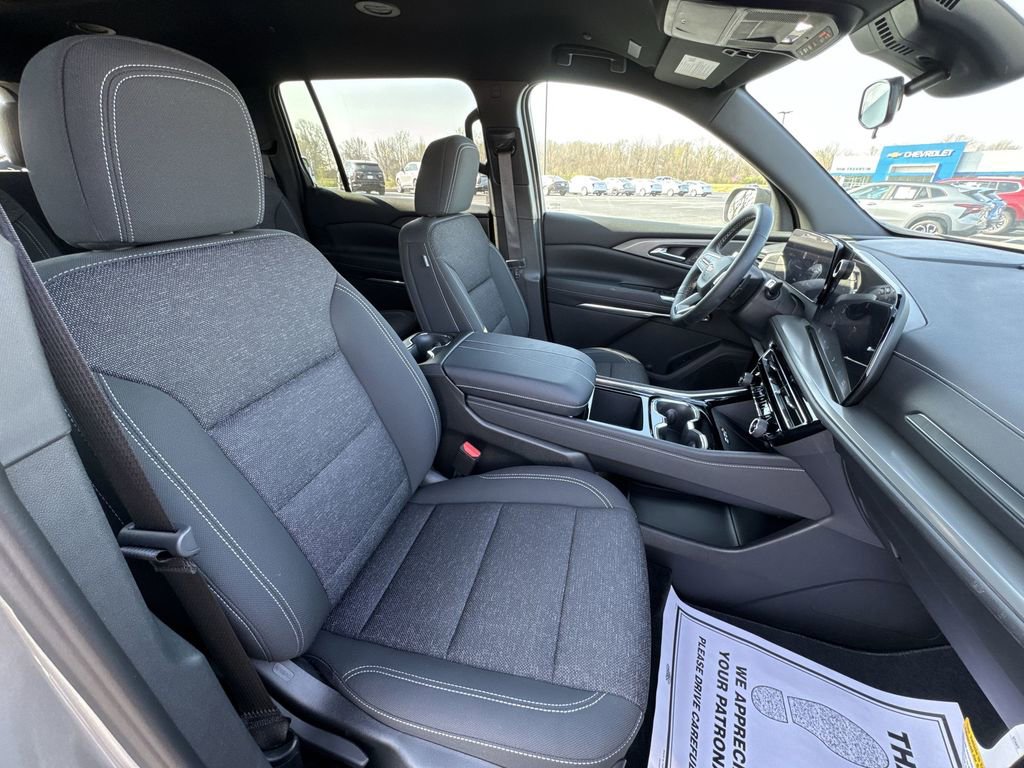 New 2026 Chevrolet Traverse LT FWD image 25