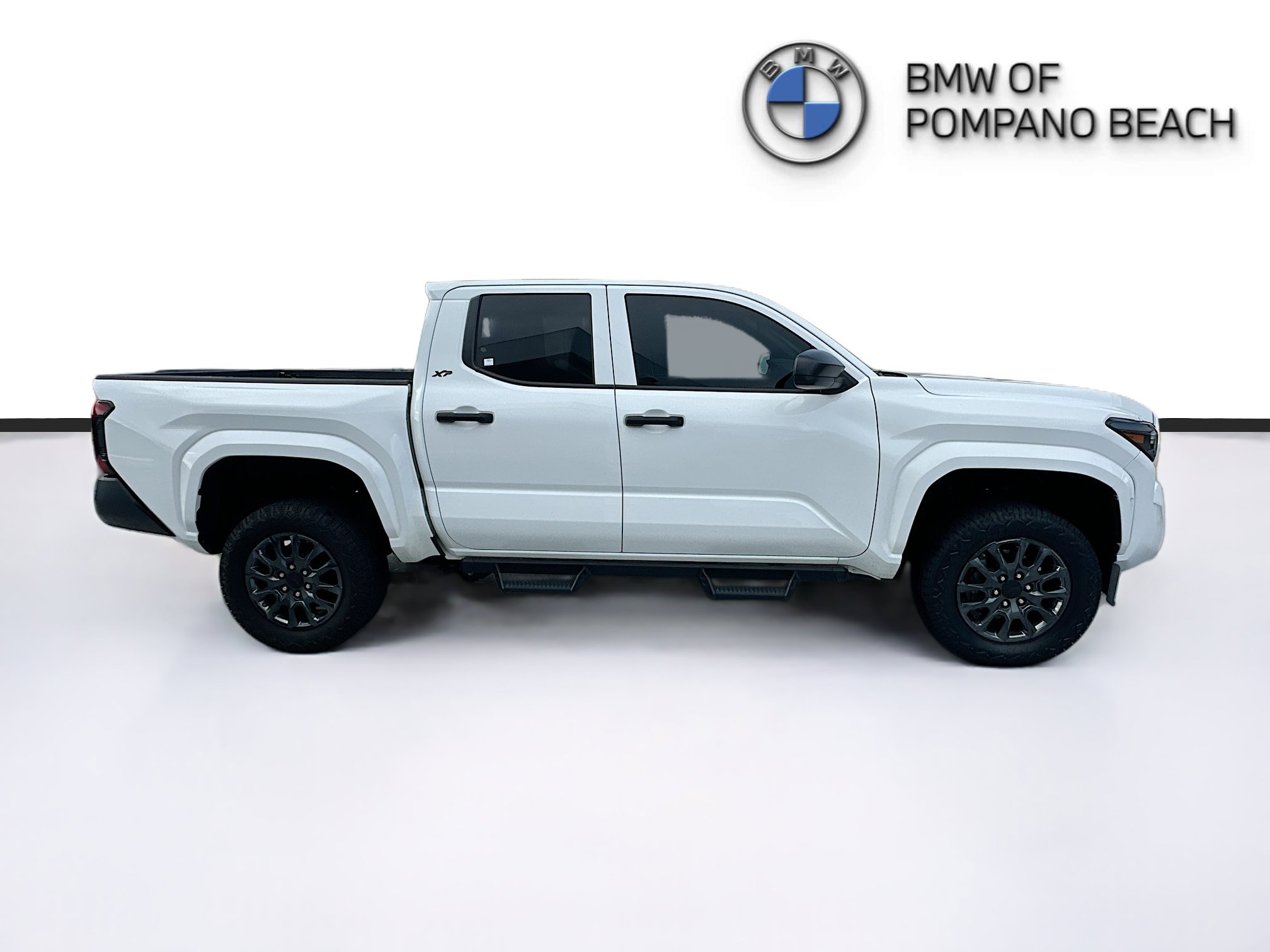 Used 2025 Toyota Tacoma SR RWD image 7