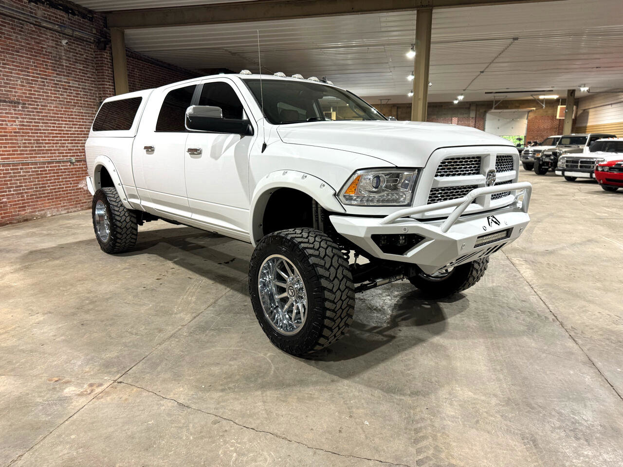 Used 2016 RAM 2500 Laramie w/ Convenience Group image 3
