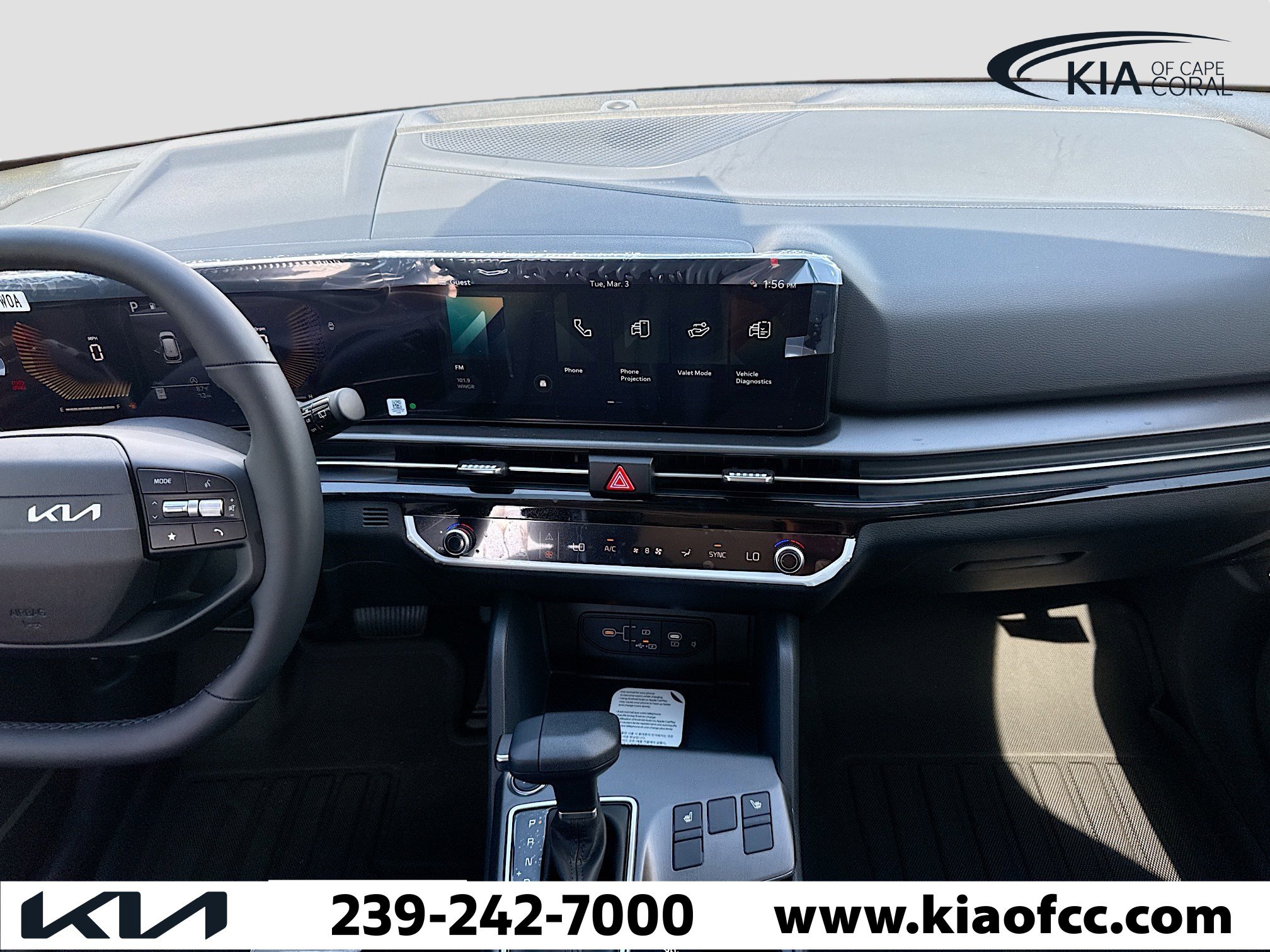 New 2026 Kia Sportage EX image 18