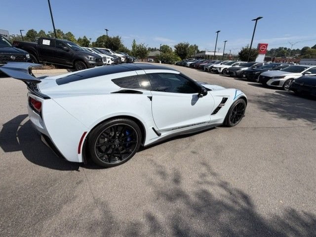 Used 2018 Chevrolet Corvette Grand Sport w/ Carbon 65 Edition RWD image 9