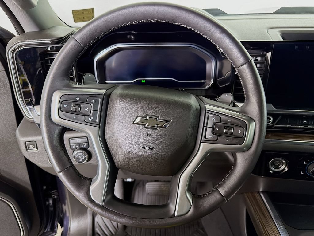 Used 2023 Chevrolet Silverado 1500 LT Trail Boss w/ Protection Package AWD/4WD image 13