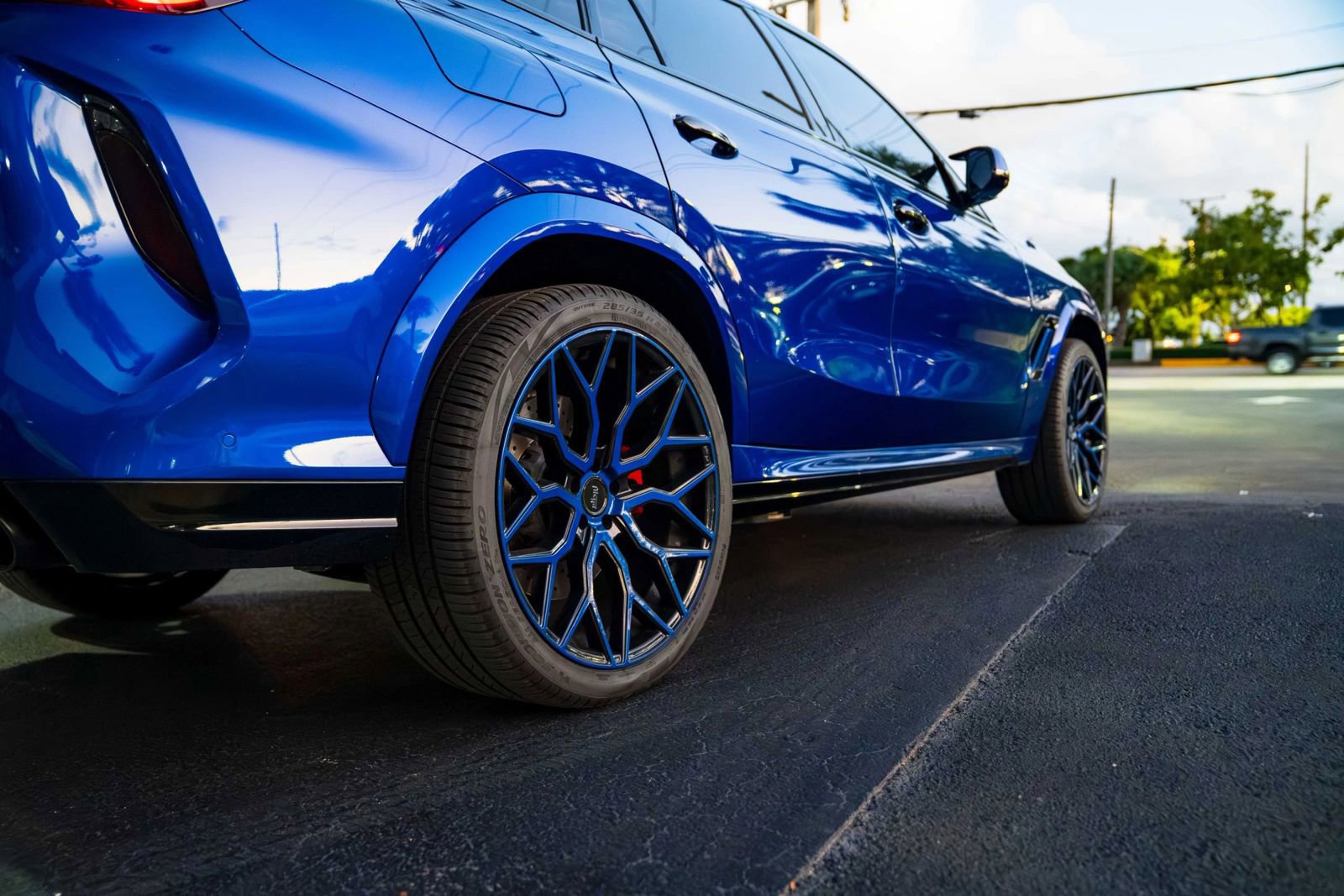 Used 2023 BMW X6 M w/ Executive Package image 47