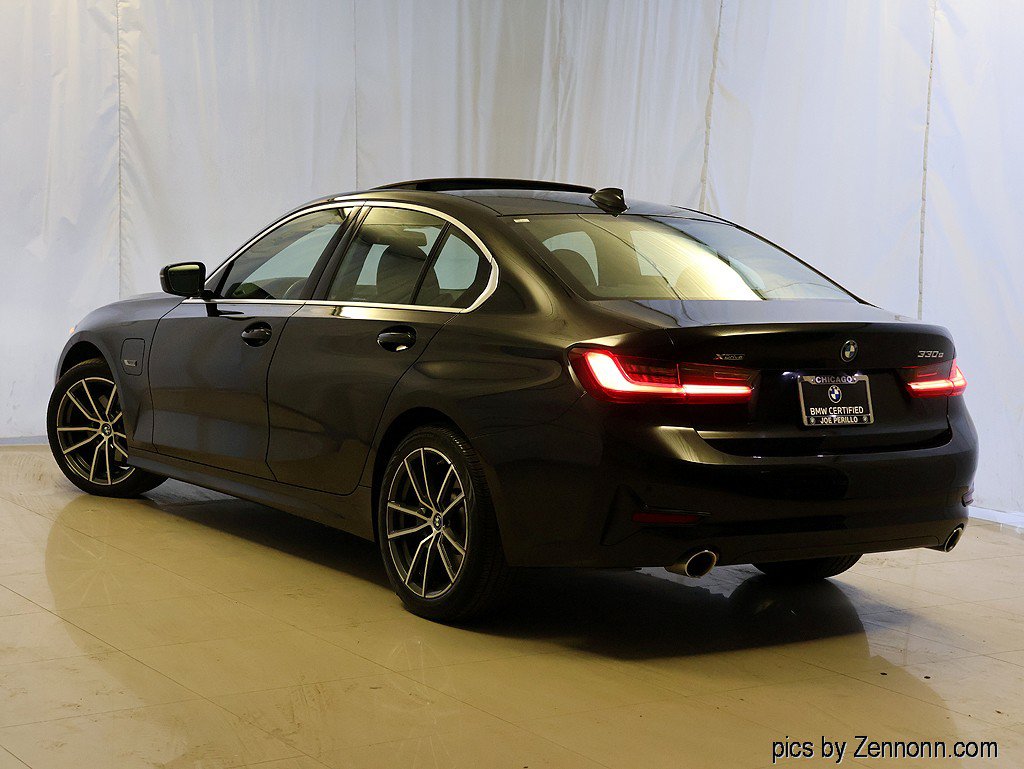Used 2022 BMW 330e xDrive w/ Premium Package AWD/4WD image 9