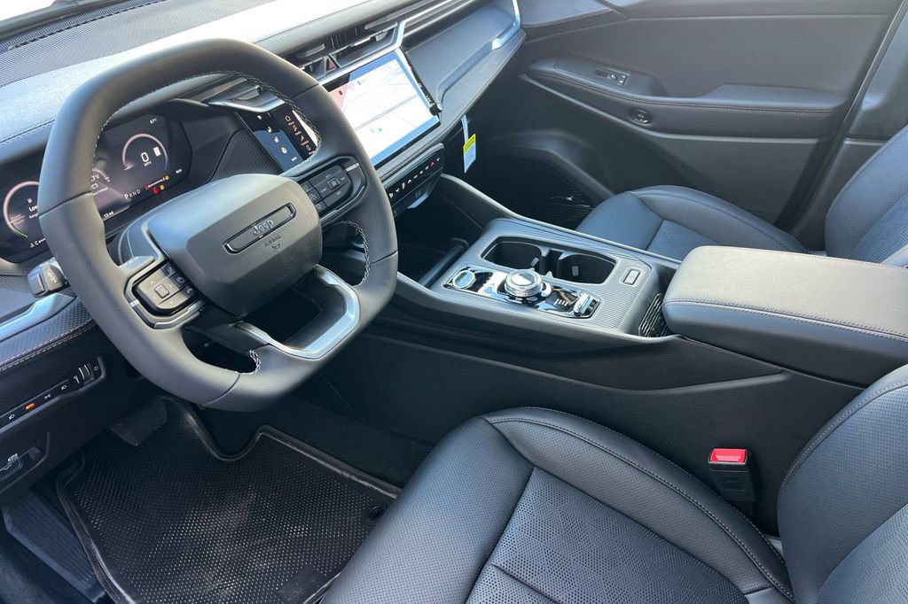 New 2026 Jeep Cherokee Overland w/ Advanced Pro Tech Group image 10