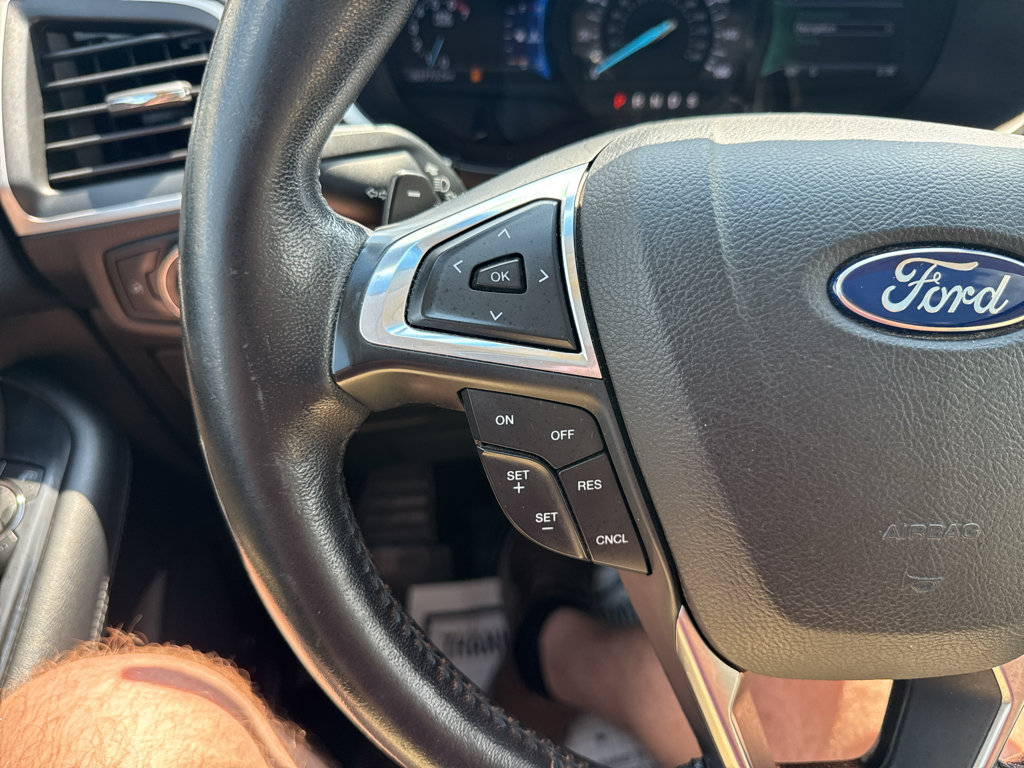 Used 2017 Ford Edge SEL w/ Equipment Group 201A AWD/4WD image 24