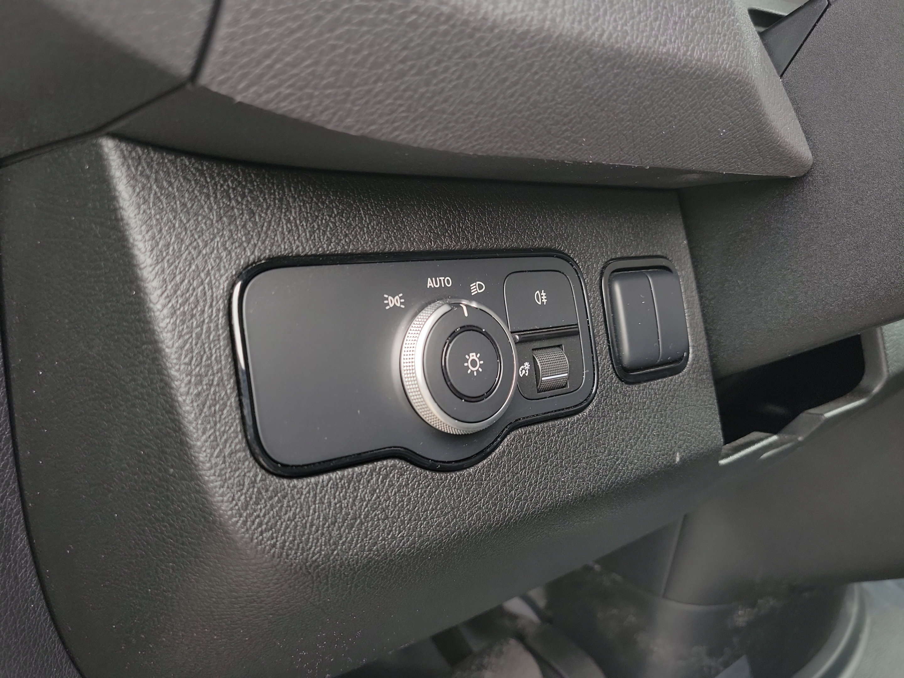Used 2025 Mercedes-Benz Sprinter 2500 image 15