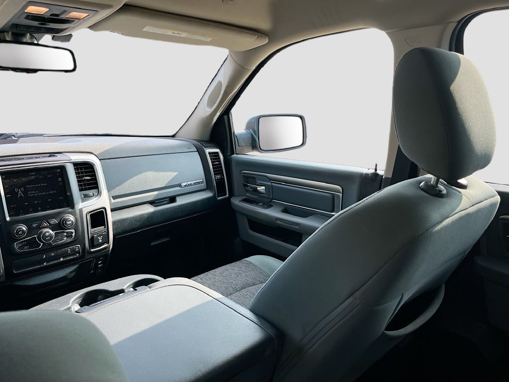 Used 2018 RAM 1500 Big Horn AWD/4WD image 23