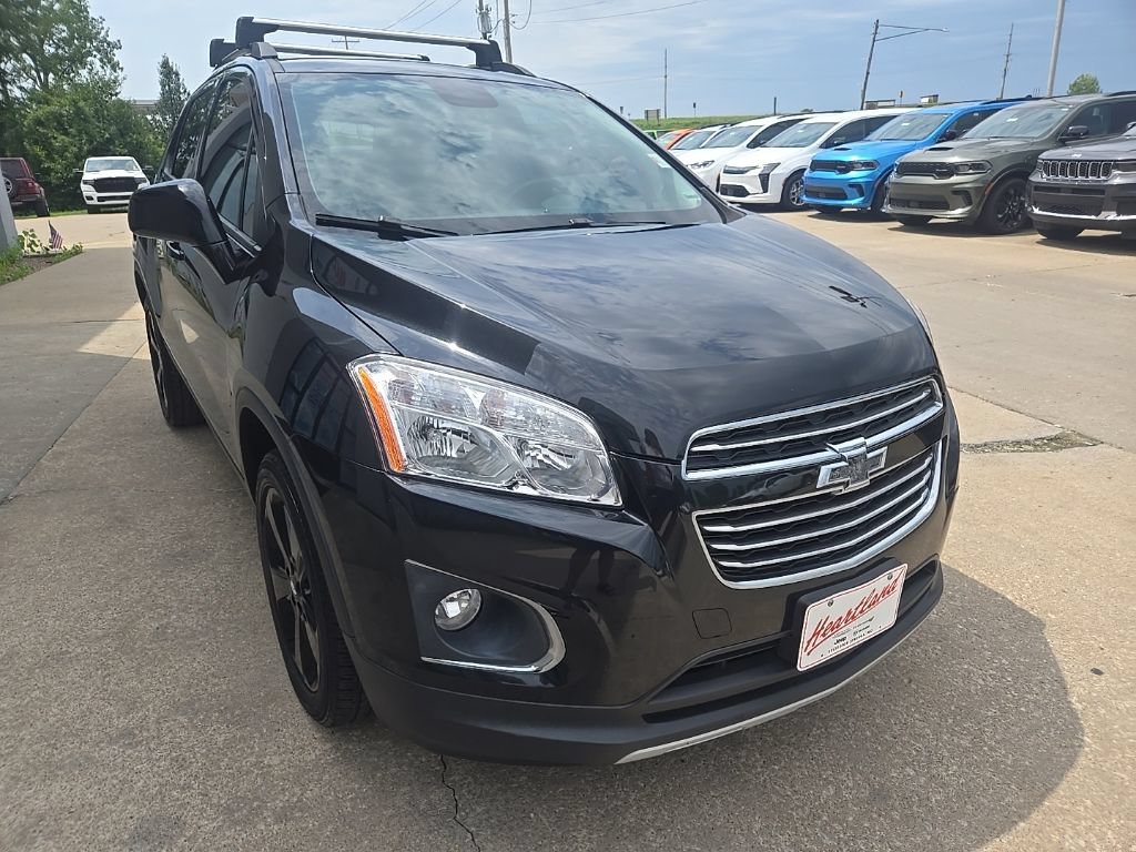 Used 2016 Chevrolet Trax LTZ w/ Midnight Edition AWD/4WD image 15
