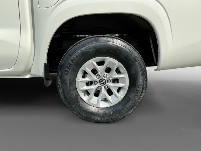 Used 2024 Nissan Frontier SV AWD/4WD image 15