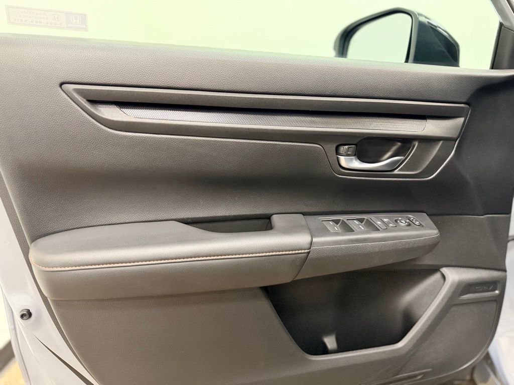 Used 2024 Honda CR-V Sport image 11