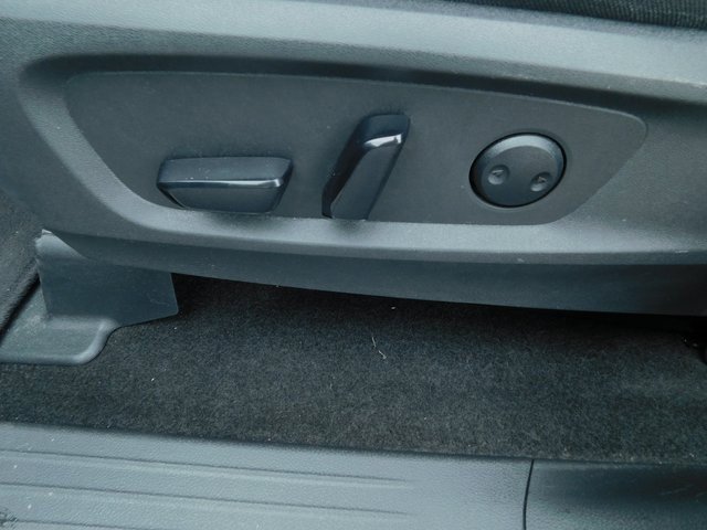 Used 2024 Nissan Pathfinder SV image 26